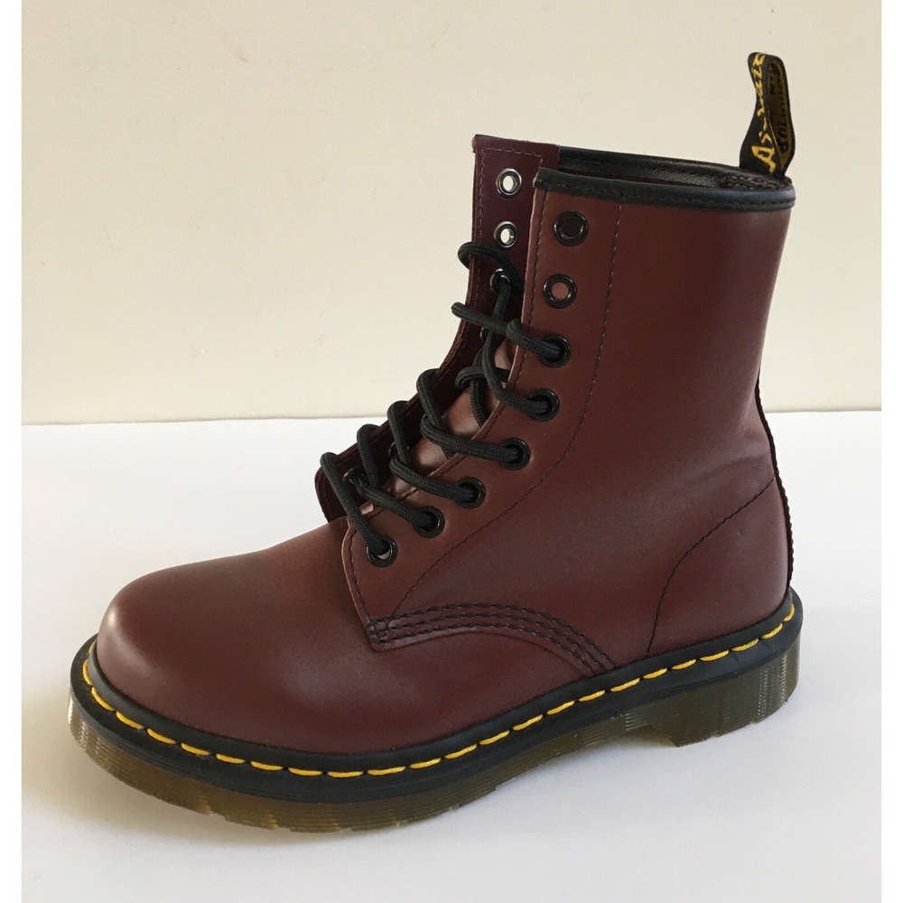 Dr. Martens 1460 8-Eye Cherry Red Smooth Leather Lace Up Combat Boot Womens Sz 6